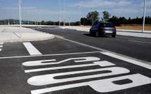 Aspecto actual de la primera fase de la urbanizaci�n del puerto seco de Monforte.