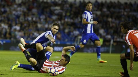 ALBENTOSA 6. Muy bien al corte e insuperable por alto para las torres del Athletic. Su rendimiento baj enteros a la hora de sacar la pelotaALBENTOSA 6. Muy bien al corte e insuperable por alto para las torres del Athletic. Su rendimiento baj enteros a la hora de sacar la pelota