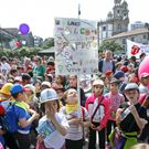 O Correlingua pechou onte un tour polas principales cidades galegas nas que reuniu a centenares de alumnos en actividades en defensa do uso da linga galega.  