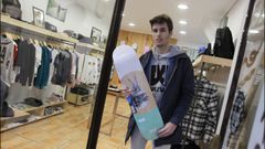 Nacho Santalla acaba de abrir la tienda Plaza Skate Shop en la calle de A Coru�a