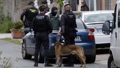 Operaci�n de la Guardia Civil llevada a cabo en el barrio de O Sisto de Carballo el 6 de mayo del 2025.