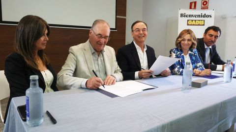 Ana P�rez, Carlos D�az, Ricardo P�rez, Mar�a del Carmen Pieltain y Fernando Mosquera