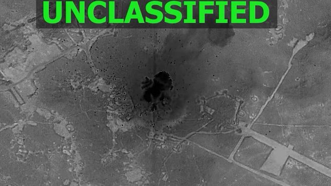 Ataque de Estados Unidos contra objetivos del Estado Isl�mico en Siria, en una captura de pantalla de un video distribuido por la cuenta en la red social X del el Mando Central de Estados Unidos