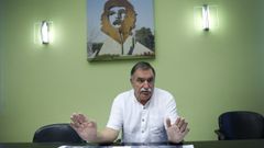 El alcalde de Oleiros, �ngel Garc�a Seoane, durante una rueda de prensa.