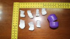 Parte de la droga incautada por la Guardia Civil en el registro del piso de Milladoiro