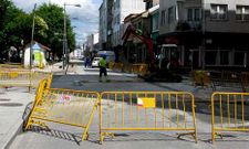Algunos comerciantes dicen que se ven afectados y critican la se�alizaci�n nocturna. 