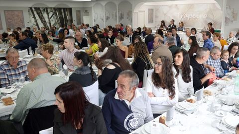 Celebracin del 25 aniversario de la asociacin AMICOS en el  Restaurante Trapeiro, Lousame