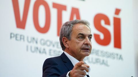 El expresidente Zapatero durante un acto del PSOE en Valencia