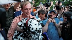 Golunov atendi� a la prensa junto a su perro Margo tras ser exonerado de los cargos 