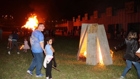 San Juan, hogueras en Rianxo