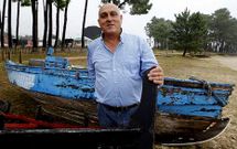 Petote iniciou a s�a relaci�n co deporte facendo das dornas a vela un veh�culo de competici�n. 