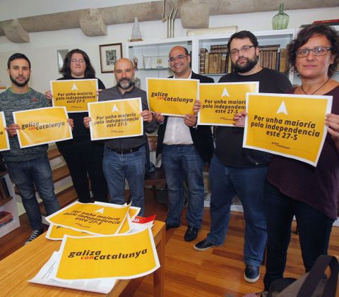 La Plataforma Galiza con Catalunya present� un manifiesto en favor del independentismo. 