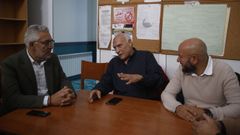 El alcalde, Miguel Fernndez, y otros cargos del Concello se reunieron ayer en la mezquita con Ali Ben Abrada y Nourdine Dahmouni, vicepresidente y presidente de la asociacin As-Salam