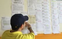 Listados de los alumnos admitidos en el Valle Incl�n y en el nuevo colegio de N�s. 