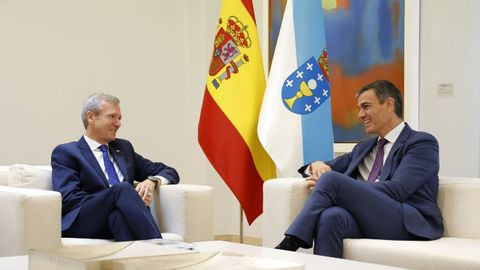 Alfonso Rueda y Pedro S�nchez, durante un encuentro en la Moncloa.