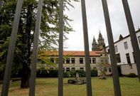 En el atractivo jard�n de Fonseca se instalar�n unos bancos y podr� utilizarse ya este oto�o.