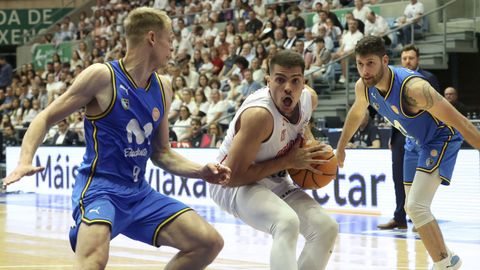 Brito, defendido por Sasu Salin, ofreci� su mejor versi�n en el �ltimo cuarto