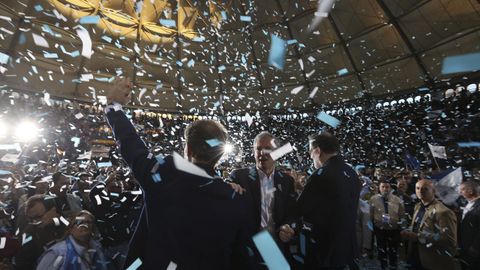 Un momento festivo en el mitin