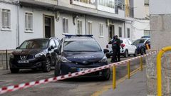 Imagen de la vivienda donde se ha encontrado el cuerpo de la mujer asesinada por su pareja en B�jar (Salamanca)