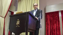 Alejandro Alvargonz�lez durante la conferencia en Ferrol 