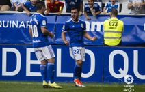 Joselu y Saul celebran el primer gol azul