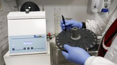Imagen de archivo de un laboratorio de investigaci�n de la USC