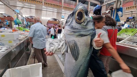 La sardina es el producto de mayor promoci�n y demanda hoy en la plaza de Pontevedra