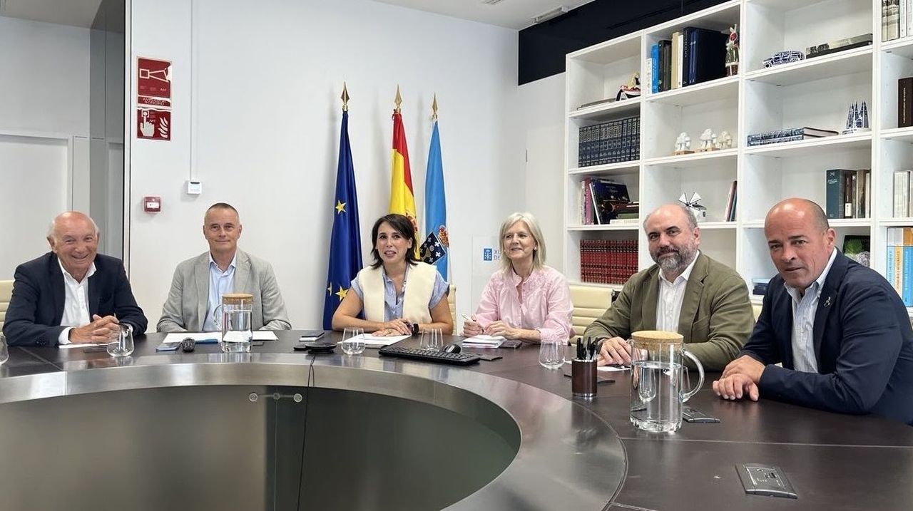 El presidente de la CEO traslada a la conselleira de Economía e Industria las demandas del empresariado ourensano