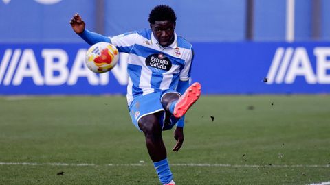 Mane cerr� el triunfo del Fabril con un espectacular lanzamiento de falta