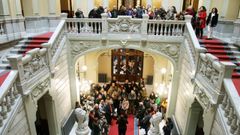 Visitantes, hoy, en la Junta General del Principado, en el primer da de puertas abiertas