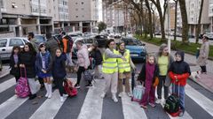 Los vecinos de Los Rosales, en A Coru�a, se movilizan contra el exceso de velocidad en el barrio