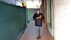 Además de músico, Armando Guerra fue el último inquilino que resistió en las galerías Oliva de Pontevedra