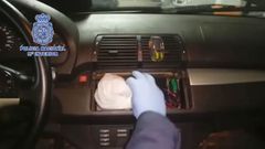 Desmantelada una red de narcotraficantes tras intentar atropellar a varios polic�as en la AP-9