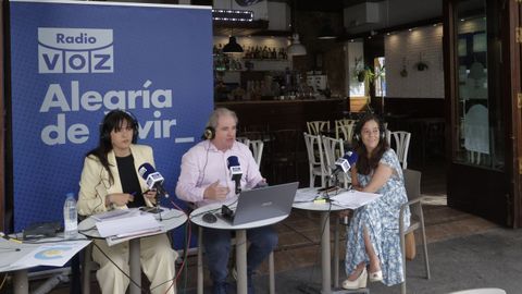 Inés Rey acudió a la emisión especial de Radio Voz en La Marina