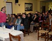 Algunos de los propietarios de las fincas participaron anoche en una reuni�n en Mux�a.