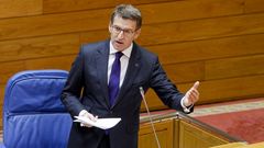 Feijoo responde a la oposici�n en el pleno del Parlamento