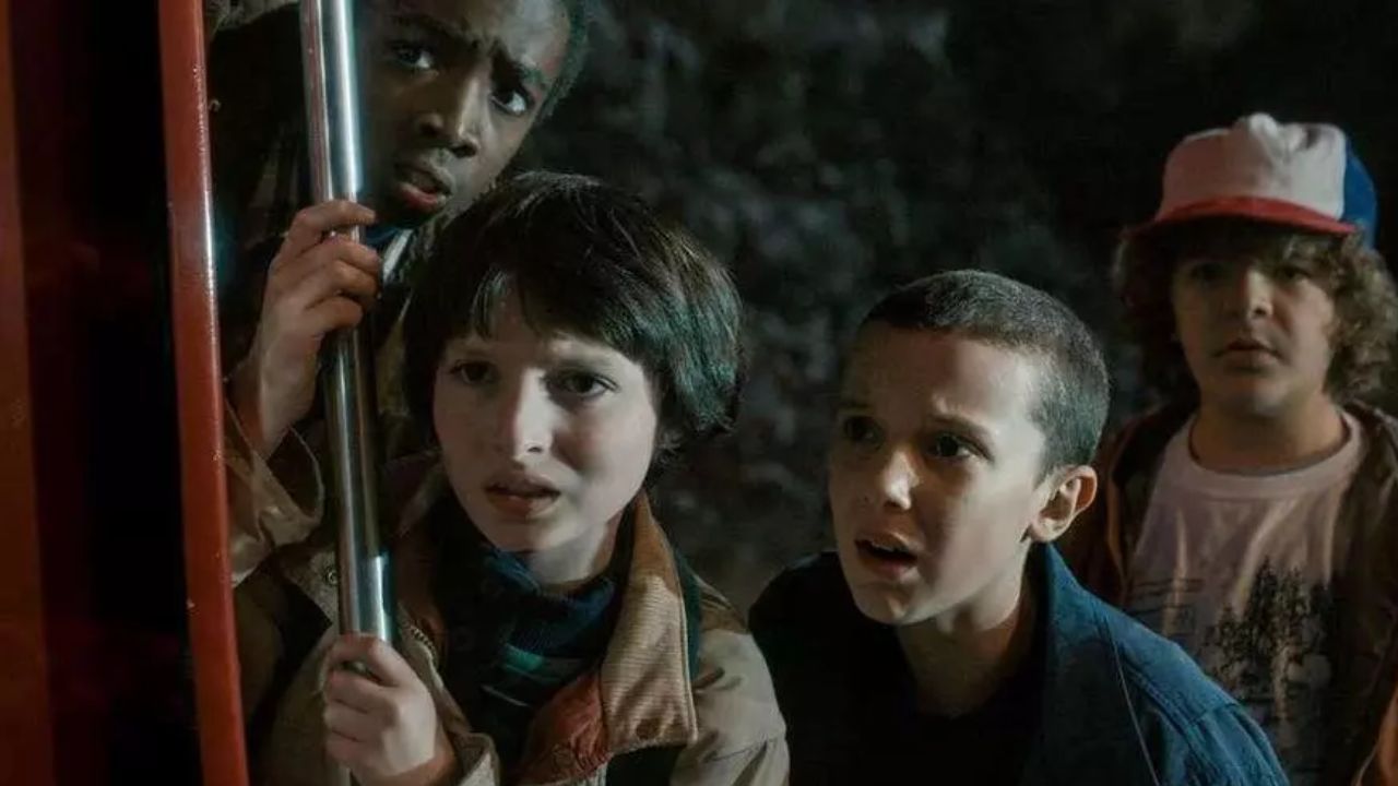 Debate entre los padres sobre «Stranger Things», de moda entre los niños: ¿Pueden verla los más pequeños?