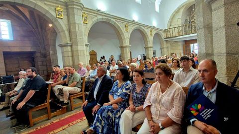 La iglesia de San Xoán de Río acogió el acto