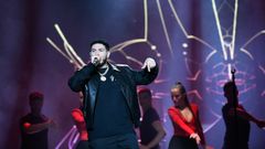 En la imagen, Omar Montes durante un concierto. 
