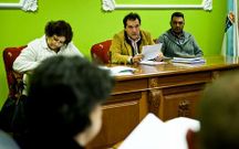 El alcalde se dirige a la portavoz del BNG, en el pleno.