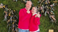 Los ediles Maruxa Su�rez e Iv�n Andrade con el nuevo �photocall�