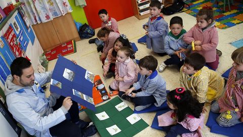 metodo especial de enseanza del profesor Roi en el colegio fernandez varela