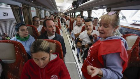 Miles de voluntarios se concentran en la Ciudad de las Artes de Valencia desde donde se coordina la ayuda