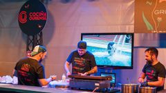 Marco Varela, Mart�n Fern�ndez e Alberto Fern�ndez foron os encargados de crear o men� para a primeira data do OU Yeah!