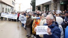 Vecinos de Aguio siguen luchando porque se cubran de forma permanente las dos plazas de mdicos del centro de salud