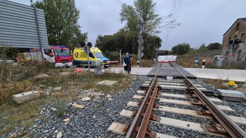 El siniestro tuvo lugar en las inmediaciones de un paso a nivel y provoc un corte en la circulacin entre Oural y Rubin