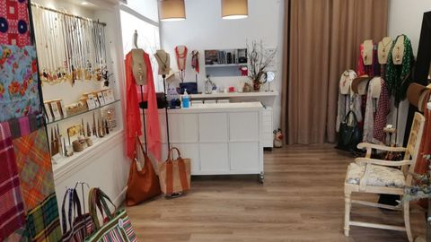 Interior de la tienda de Dulce Abad hace unos meses