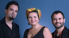 El d�o de jazz SeKadra, formado por Paulo Silva y Arturo R�a junto a Leni P�rez