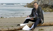 Gagino lembra terse sentido coma un heroe na s�a terra cando gravou en Corme, combinando a s�a vila co traballo que m�is lle gusta. 