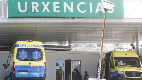 Entrada de Urgencias del Hospital Arquitecto Marcide, en una imagen de archivo